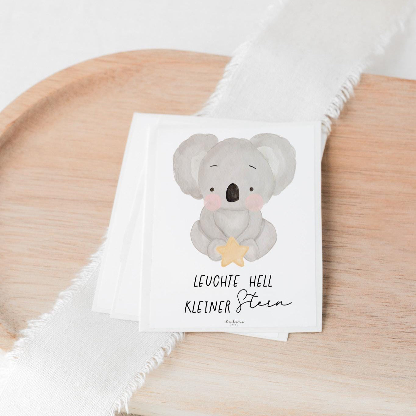 Gedenkaufkleber Sternenkind – Aufkleber für Grabkerze mit Koala & Spruch 'Leuchte hell, kleiner Stern', Trauerkerze Deko, Erinnerung Baby, wetterfest