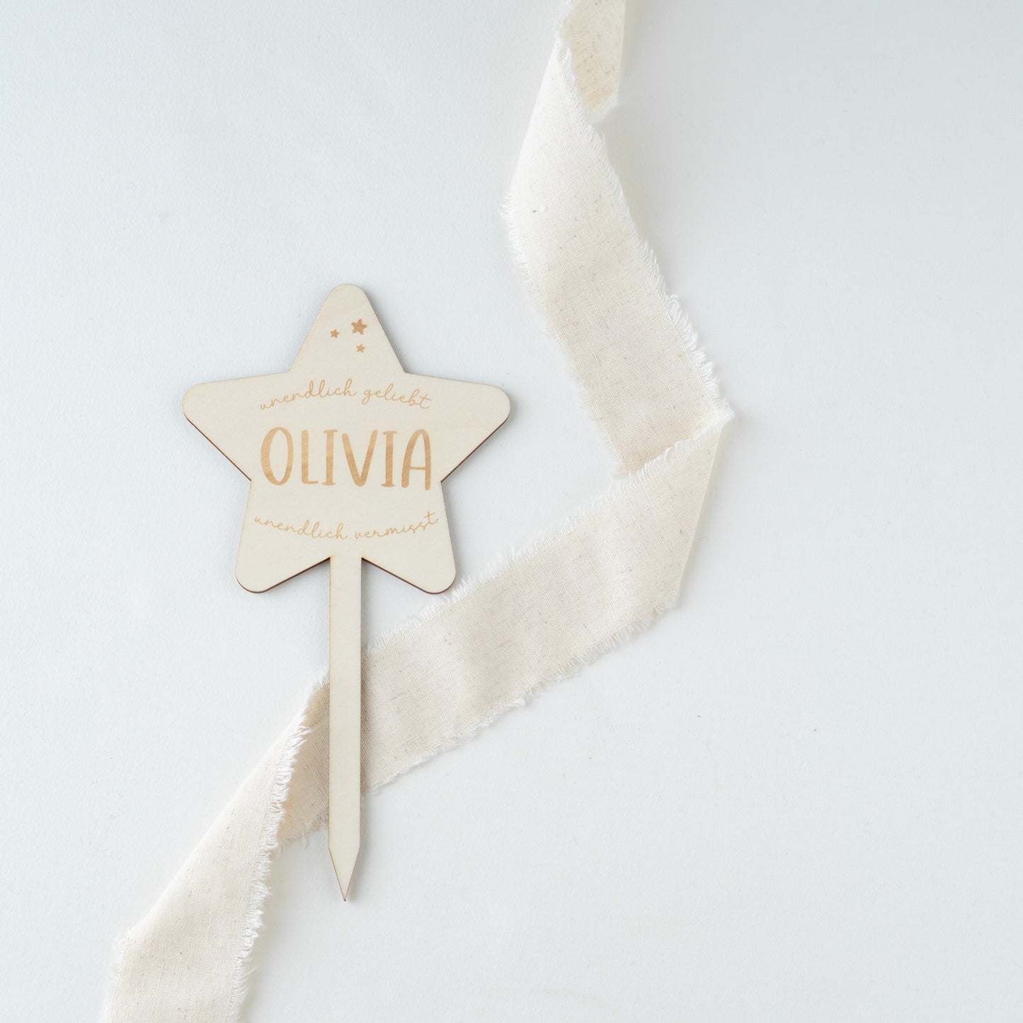 Personalisierter Grabstecker – Stern mit Wunschnamen