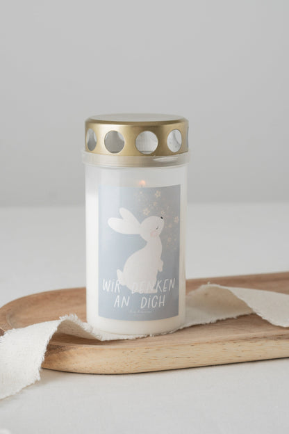 Grabkerze Hase mit Spruch "Wir denken an dich" Trauerkerze Trauergeschenk Himmelsgeburtstag Grabschmuck