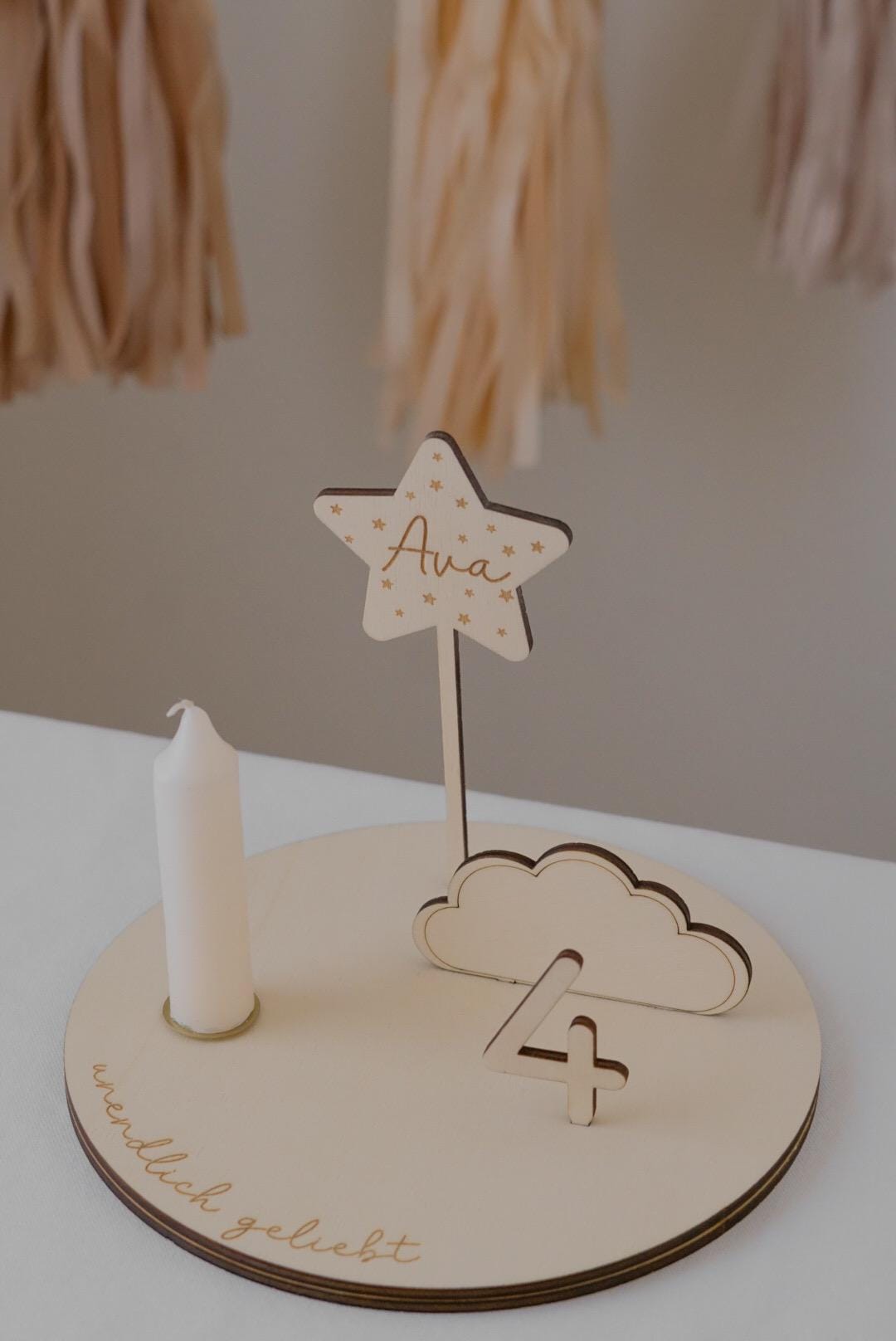 Personalisierter Holz Geburtstagsteller mit Sternenstecker
